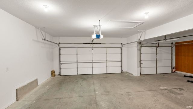 5937 Liam Lane, Fort Wayne, IN 46818