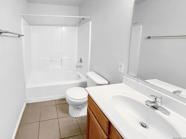 239 ROSALIE DR, New Braunfels, TX 78130
