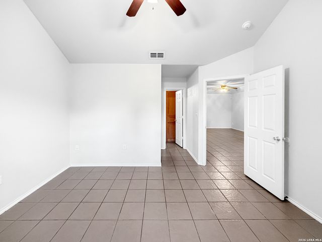 239 ROSALIE DR, New Braunfels, TX 78130