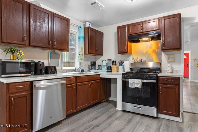 1108 Woodward Avenue, Gulfport, MS 39501