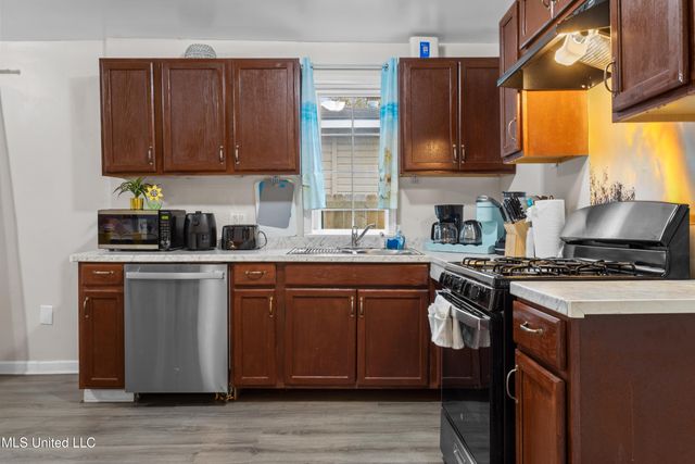 1108 Woodward Avenue, Gulfport, MS 39501