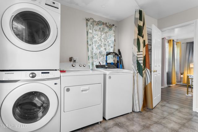 1108 Woodward Avenue, Gulfport, MS 39501