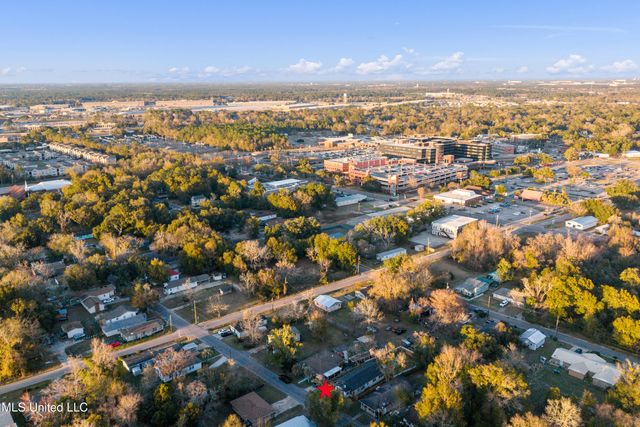 1108 Woodward Avenue, Gulfport, MS 39501