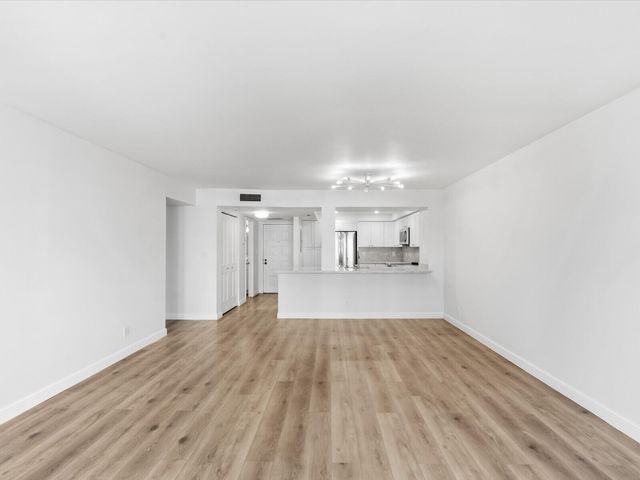 5000 N Ocean Blvd Apt 306, Lauderdale By The Sea, FL 33308