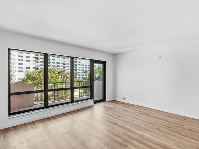 5000 N Ocean Blvd Apt 306, Lauderdale By The Sea, FL 33308