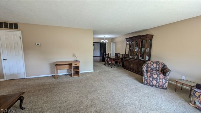 6182 Randolph Road, Bedford Heights, OH 44146