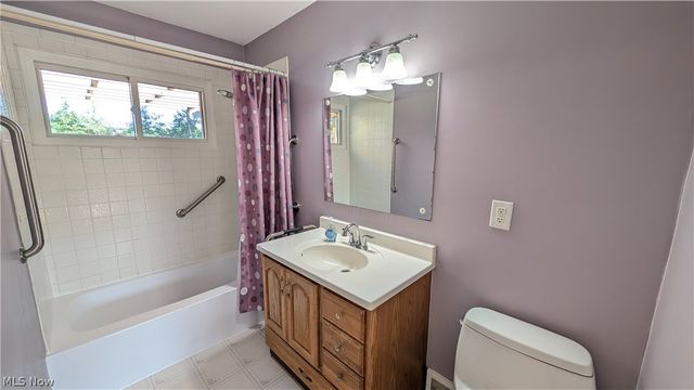 6182 Randolph Road, Bedford Heights, OH 44146
