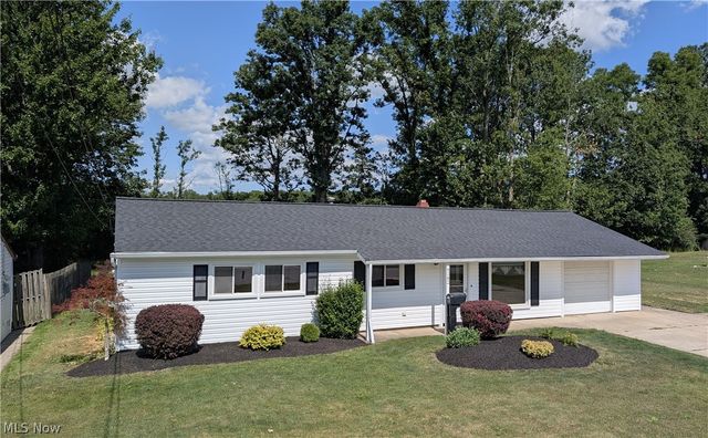 6182 Randolph Road, Bedford Heights, OH 44146