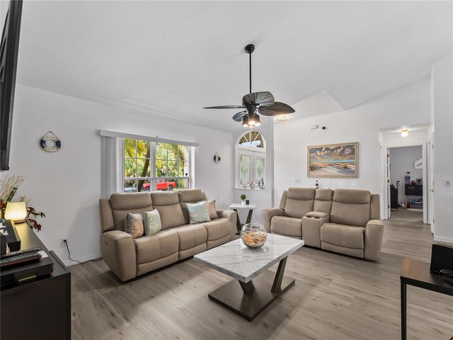 4243 FONSICA AVENUE, North Port, FL 34286