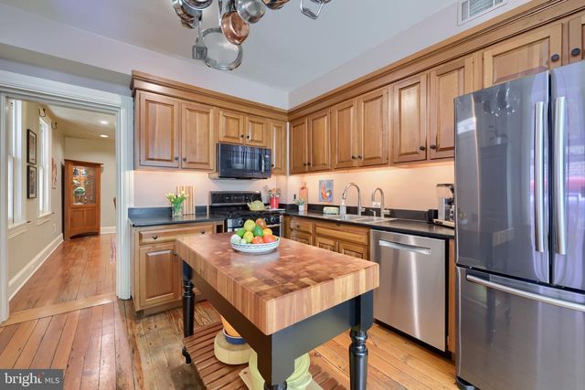 233 N MARY ST, Lancaster, PA 17603