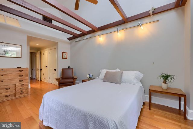 233 N MARY ST, Lancaster, PA 17603