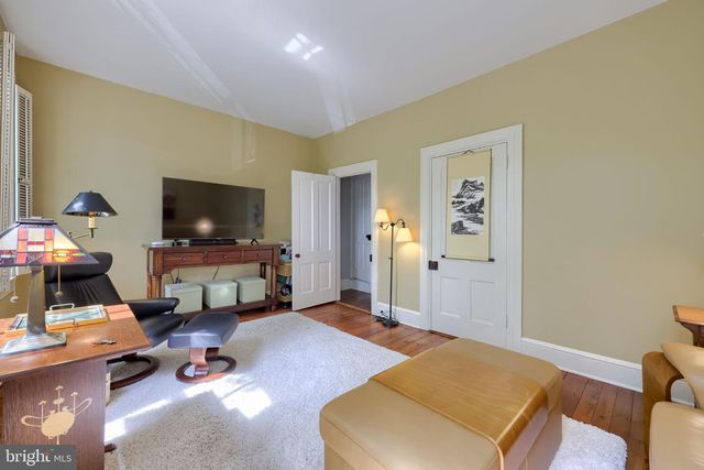 233 N MARY ST, Lancaster, PA 17603
