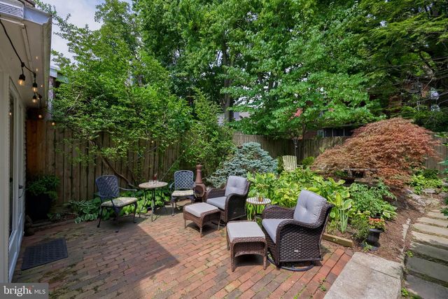 233 N MARY ST, Lancaster, PA 17603