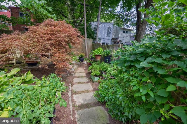 233 N MARY ST, Lancaster, PA 17603