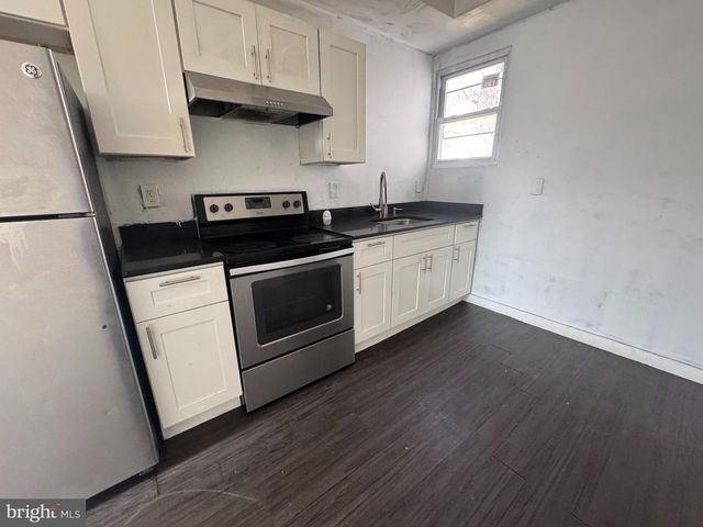 1905 W NORRIS ST, Philadelphia, PA 19121