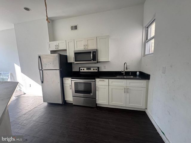 1905 W NORRIS ST, Philadelphia, PA 19121