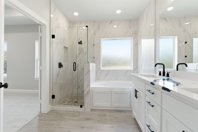 412 E Ball Street, Tom Bean, TX 75491