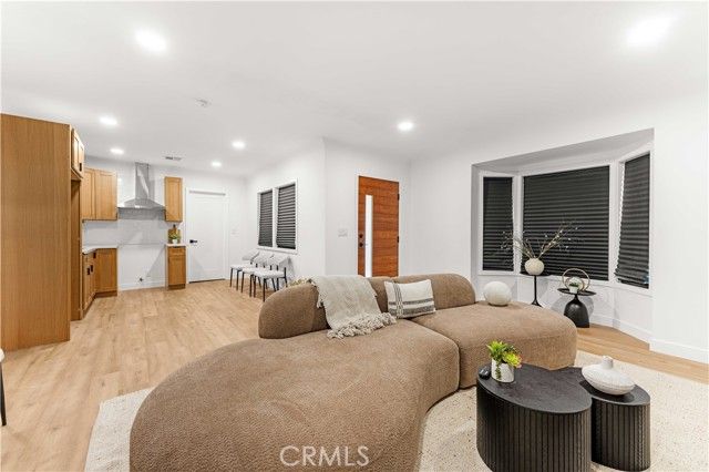 4926 Templeton Street, Los Angeles, CA 90032