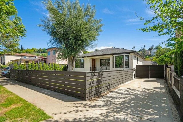 4926 Templeton Street, Los Angeles, CA 90032