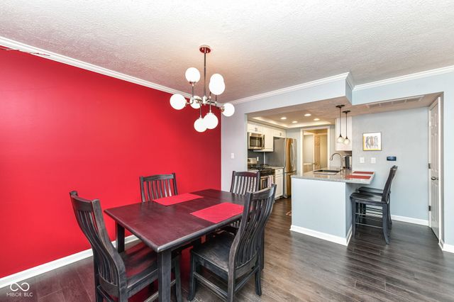 526 Conner Creek Drive, Fishers, IN 46038