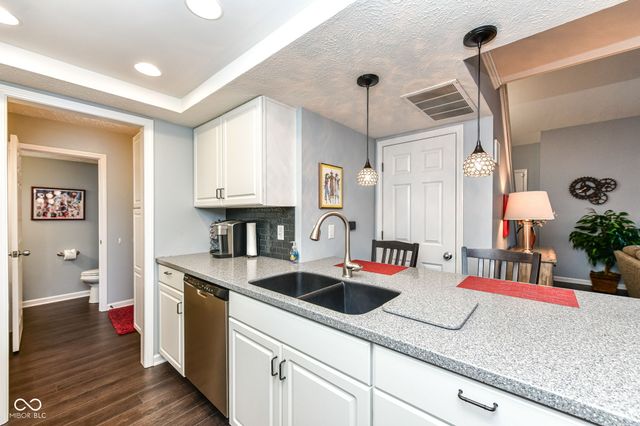 526 Conner Creek Drive, Fishers, IN 46038