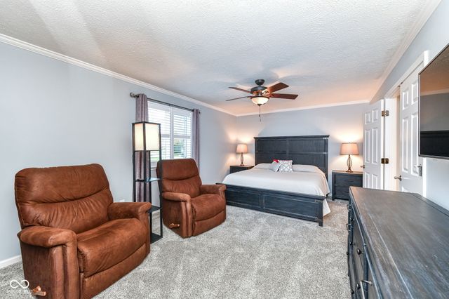 526 Conner Creek Drive, Fishers, IN 46038