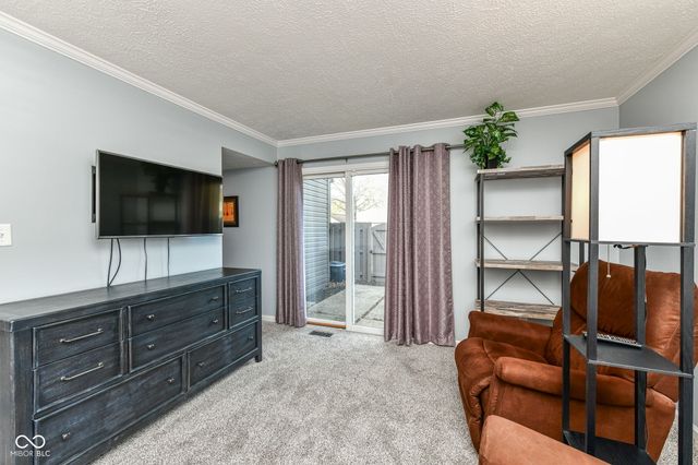 526 Conner Creek Drive, Fishers, IN 46038