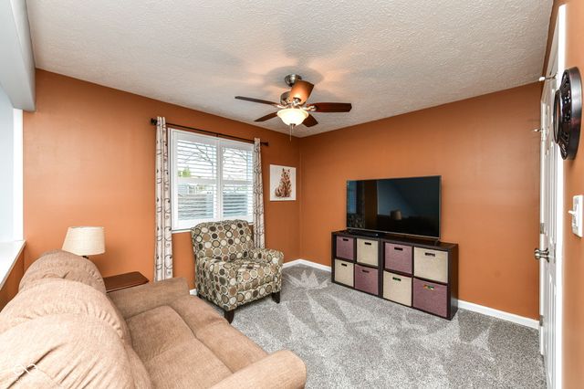 526 Conner Creek Drive, Fishers, IN 46038