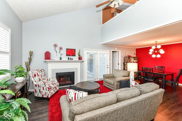 526 Conner Creek Drive, Fishers, IN 46038