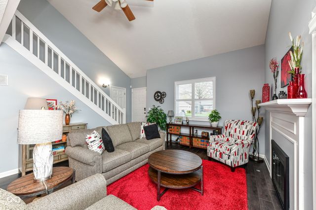 526 Conner Creek Drive, Fishers, IN 46038