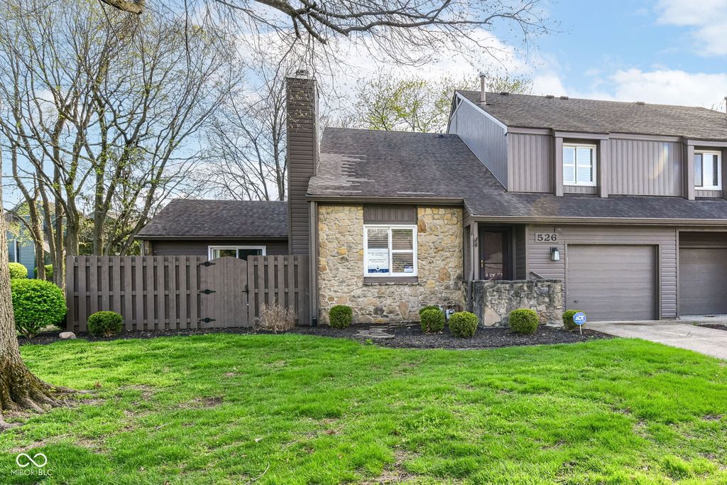 526 Conner Creek Drive, Fishers, IN 46038