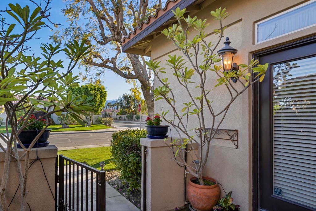 Image 8 of property listing at 77630 Marlowe Court, Palm Desert, CA 92211