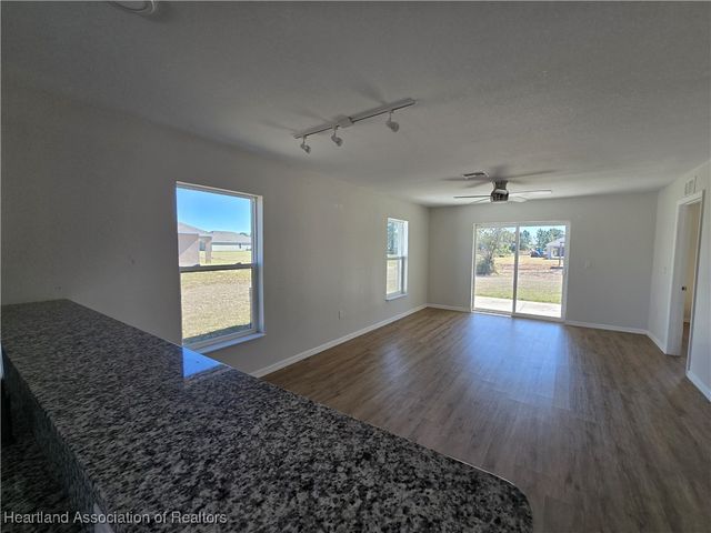 6803 Dickinson Drive, Sebring, FL 33872