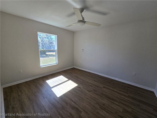 6803 Dickinson Drive, Sebring, FL 33872