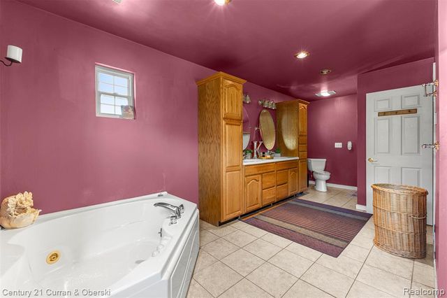 8095 S Huron River Drive, Ypsilanti, MI 48197