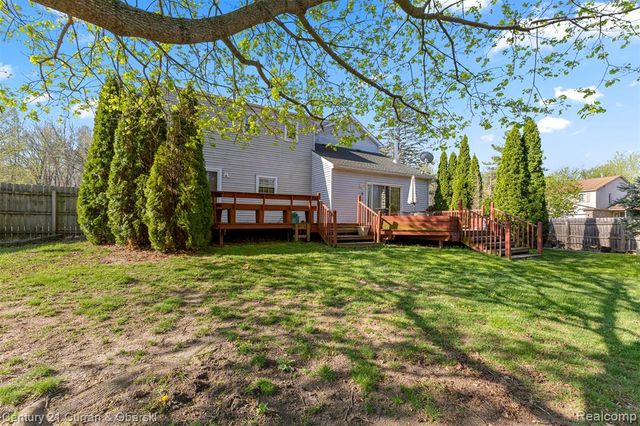 8095 S Huron River Drive, Ypsilanti, MI 48197