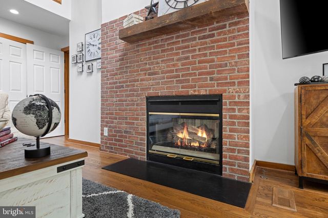 81 LADY JANE LN, Fredericksburg, VA 22406