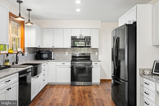 81 LADY JANE LN, Fredericksburg, VA 22406