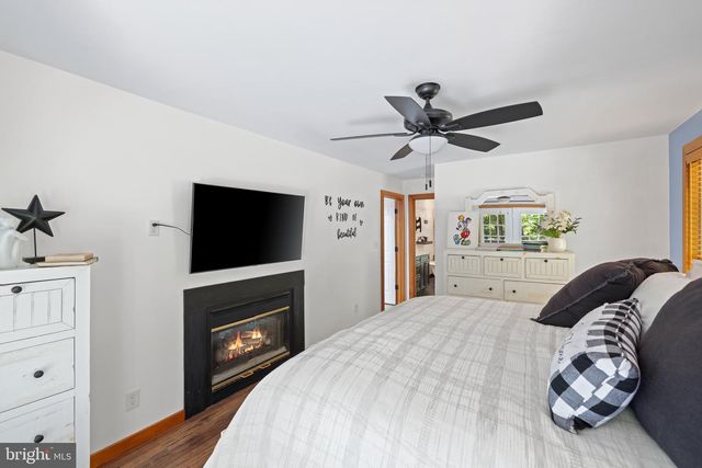 81 LADY JANE LN, Fredericksburg, VA 22406