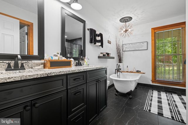 81 LADY JANE LN, Fredericksburg, VA 22406