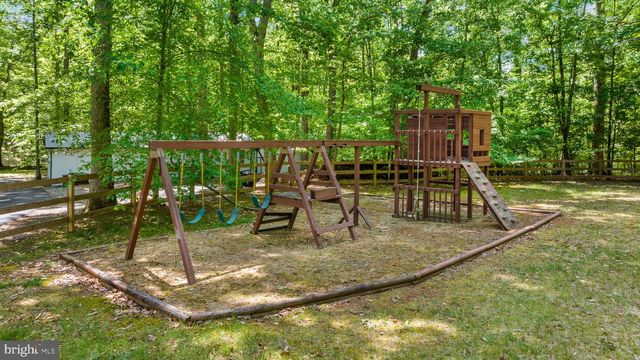 81 LADY JANE LN, Fredericksburg, VA 22406