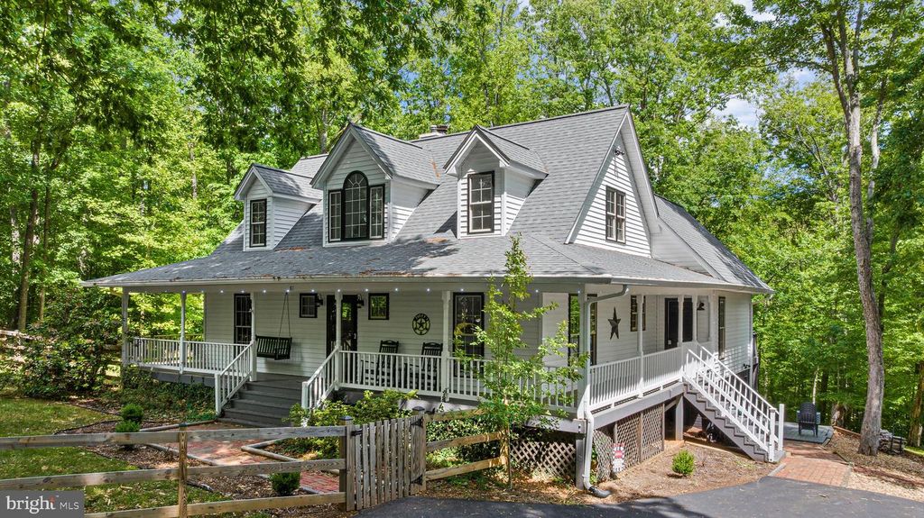 81 LADY JANE LN, Fredericksburg, VA 22406
