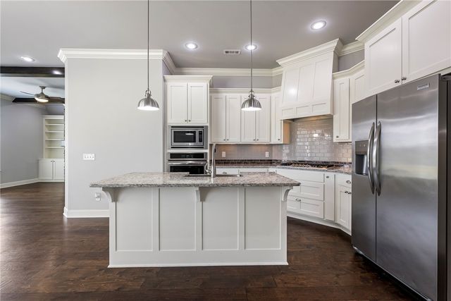 773 Via Firenze Avenue, Tontitown, AR 72762