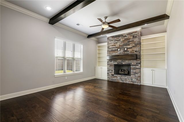 773 Via Firenze Avenue, Tontitown, AR 72762