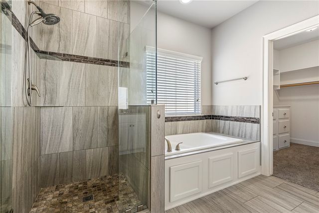 773 Via Firenze Avenue, Tontitown, AR 72762