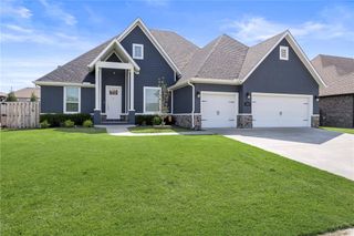 773 Via Firenze Avenue, Tontitown, AR 72762