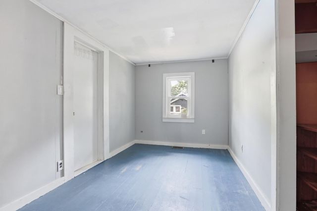 16 Hillside Avenue, Amherst, NH 03031