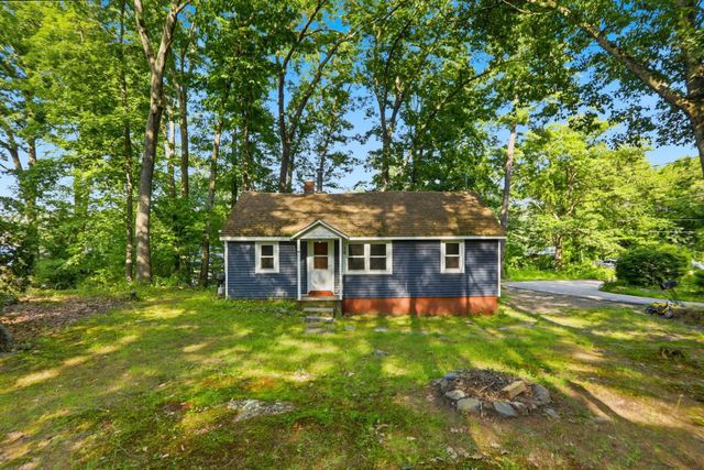 16 Hillside Avenue, Amherst, NH 03031