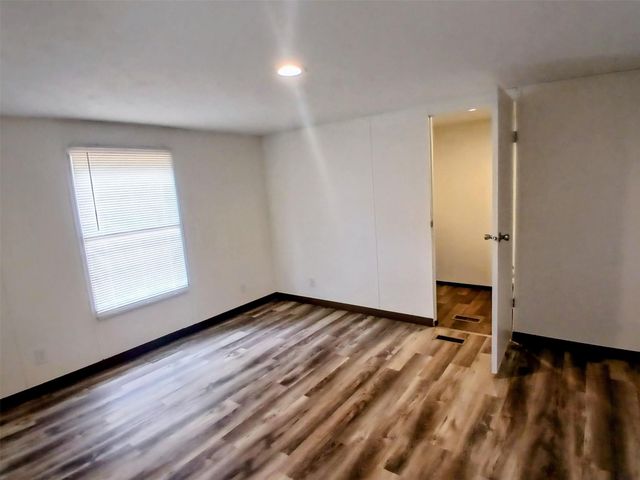 715 Windwood Drive, Livingston, TX 77351