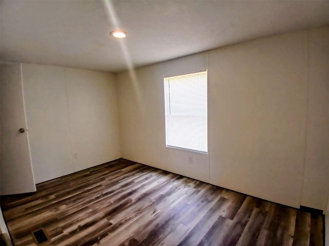 715 Windwood Drive, Livingston, TX 77351